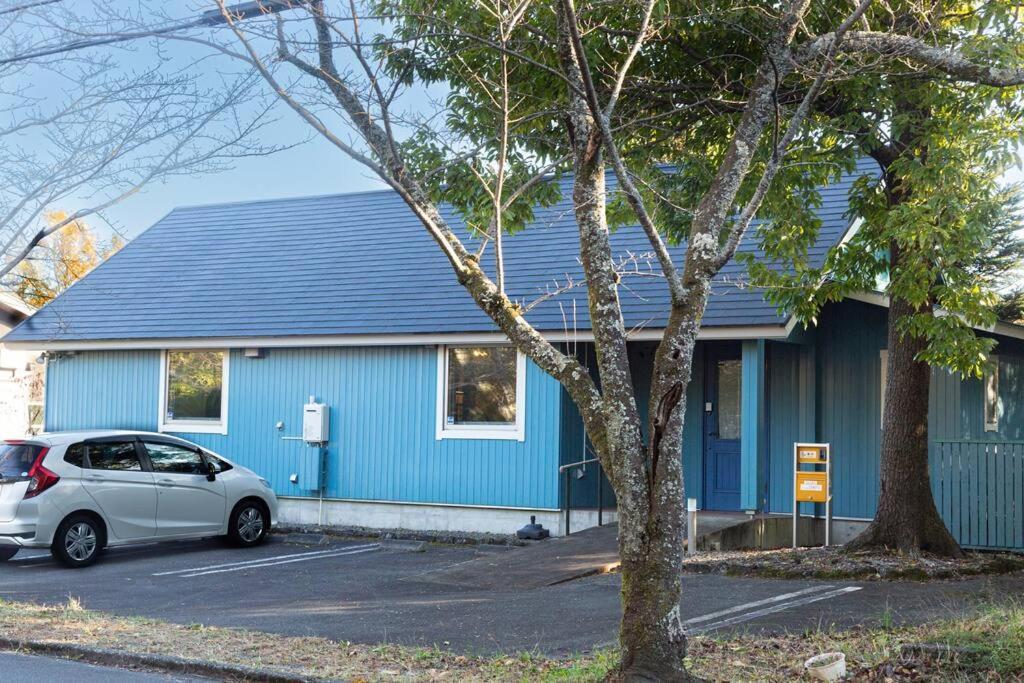 伊豆高原 桜並木通りに面したコテージjiro's * Ito (Shizuoka)